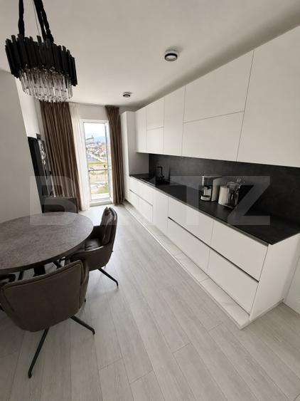 Penthouse de vanzare, 165 mp, terasă circulară de 85 mp