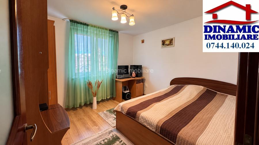 Ap 2 cam decomandat, etaj intermediar, mobilat și utilat – 69000 Euro - 4