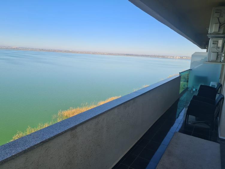 Mamaia zona Vega 3 camere 165000 euro