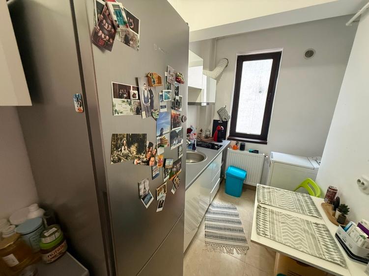 Apartament 2 camere vanzare., 5 minute metrou Jiului.