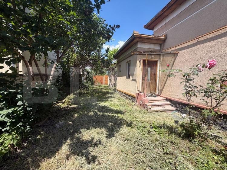 Proprietate de vanzare, 100 mp, 2 fronturi stradale, teren 622 mp, zona Nord