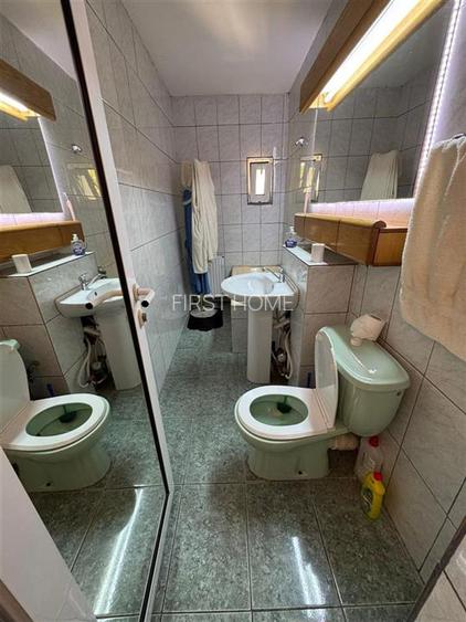 Apartament 2 camere, 54mp, etaj 4 cu acoperis - Central - - 11