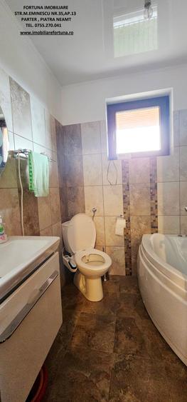 Proprietate Piatra Neamt - Vila cocheta prevazuta cu terasa, garaj si teren
