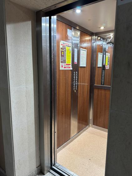 Unirii-Mall Vitan constructie 2015.apartament cu centrala proprie,portar 24/24