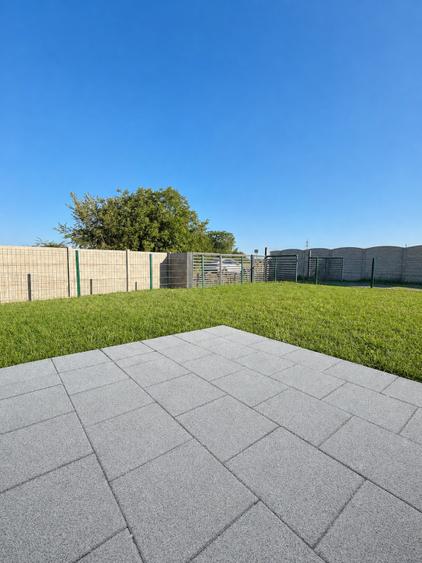 Casa de vanzare , tip duplex