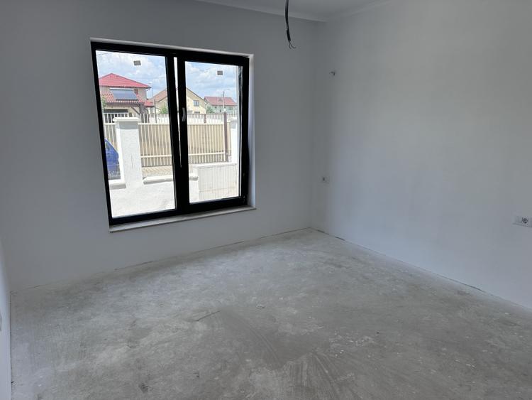 CASA NOUA I 4 CAMERE I 2 BAI I PE UN NIVEL I TEREN 423 MP I CU TOATE UTILITATILE