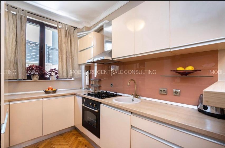Apartament în vila cu o grădină mică și intimă. - 12