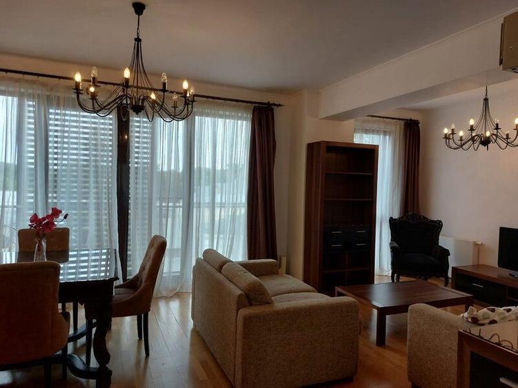 Apartament 3 camere-decomandat-parcare subterana-zona Piata Victoriei