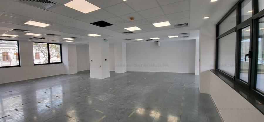 Inchiriere Etaj Integral+terasa- Cladire Birouri 2023