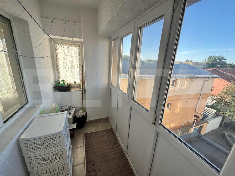 Apartament decomandat 3 camere, 72 mp, etajul 2, Rovine Dezrobirii