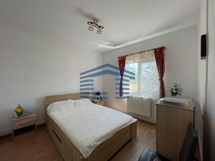 COMISION 0% - Casă cu panoramă spre Piatra Craiului - 800 mp teren -Sohodol-Bran