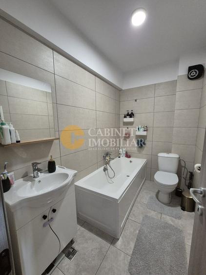 BLOC NOU INTABULAT - 3 CAMERE DECOMANDAT - ETAJ INTERMEDIAR - MOBILAT SI UTILAT