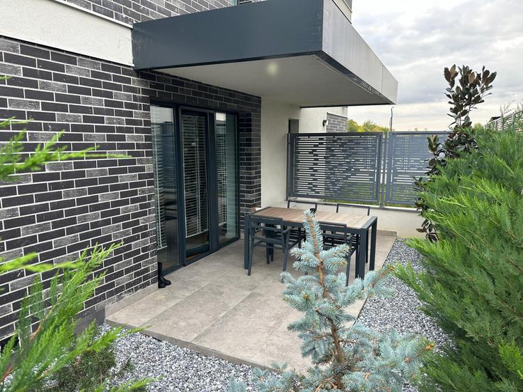 Apartament 2 camere cu gradina proprie// Petrom City// Straulesti
