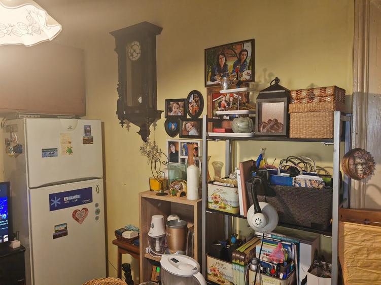 Casa 2 camere singur in curte zona Centrul Istoric