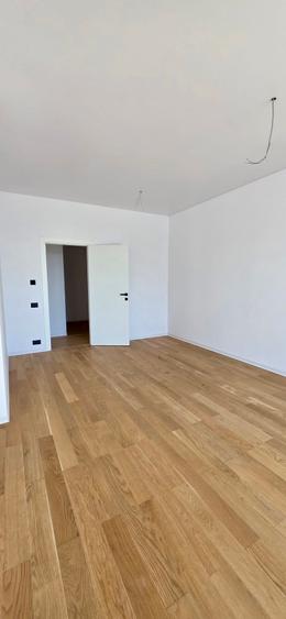 Yacht KID | 4 camere | Terasă 356 mp | Piscină privată | 515 mp suprafață totală