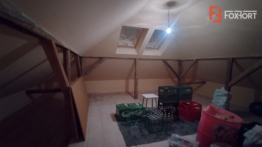 Casa individuala de vanzare, zona Mircea cel Batran - Garaj si pivnita