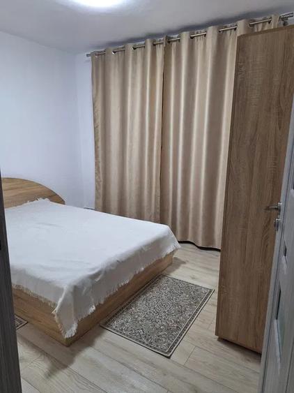 Apartament 2 camere, semidecomandat, 50 mp, renovat, Tomis 3