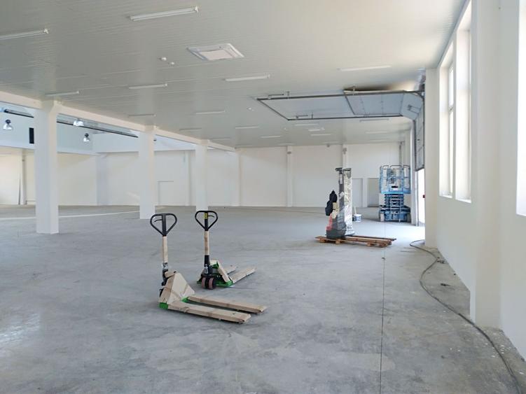 Spatiu comercial pentru magazin supermarket