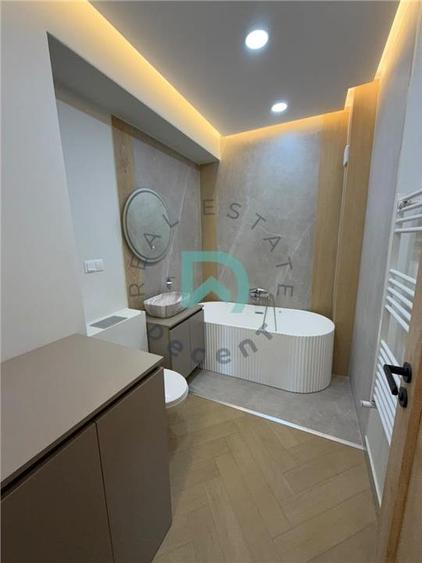 APARTAMENT 3 CAMERE DE LUX | 90 MP UTILI + TERASĂ 88 MP | PRIMA ÎNCHIR