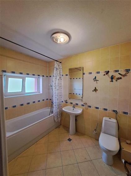 Casa Insiruita, 320 mp utili, situata in cartierul Buna Ziua!