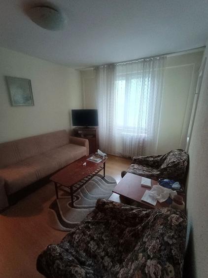 Apartament 3 camere podul Giurgiului etaj 3/10