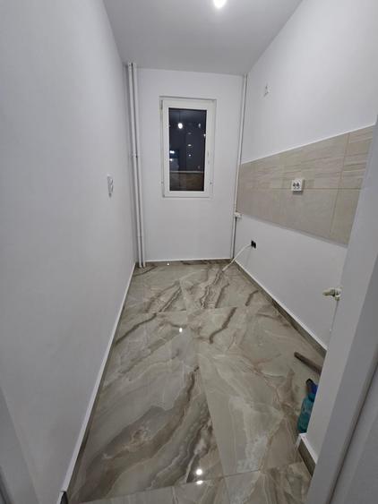 Apartament, 3 camere, renovat total, piata progresu