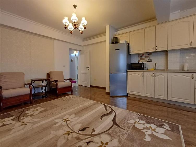 Apartament 3 Camere cu Parcare, AC, Dressing- Lac Rediu