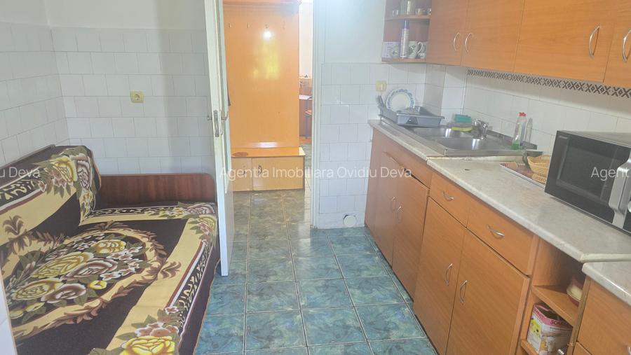 Vand  apartament de 3 camere decomandat in Deva, parter,  str. Bejan, - 6