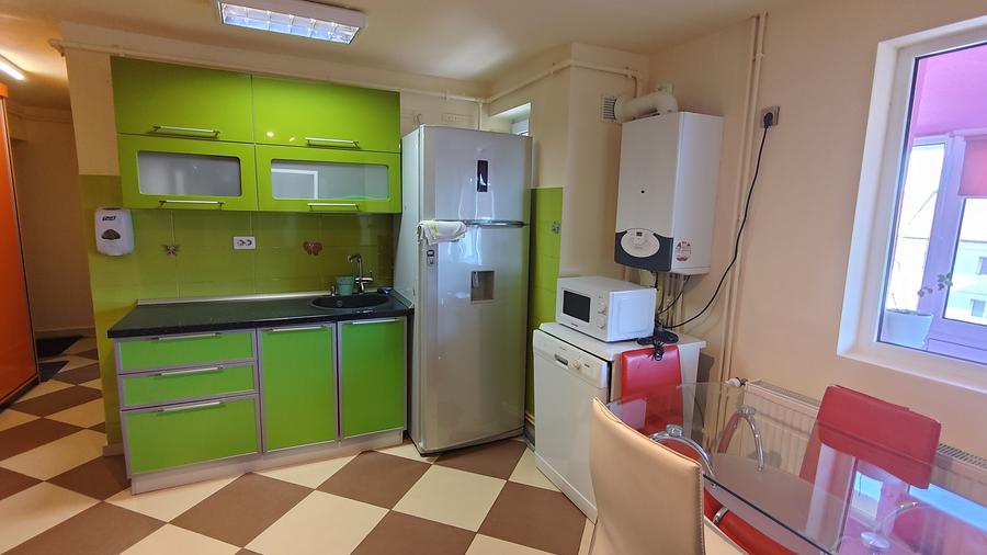 Apartament cu 3 dormitoare in Sibiu zona Ciresica