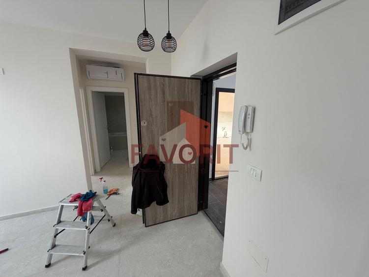 NOU. Disponibil imediat. Decomandat. Zona Soarelui