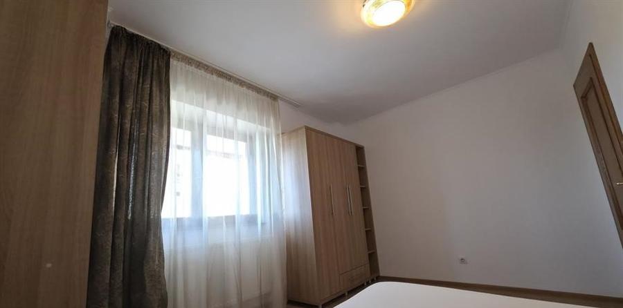 Tineretului -Vacaresti -4 camere + centrala proprie+ 3 boxe