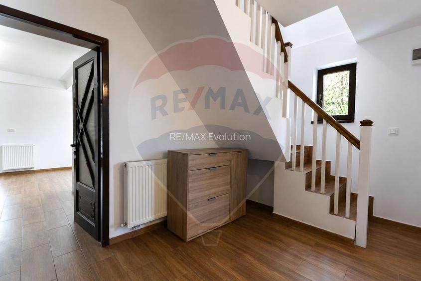 VILĂ 4 CAMERE | 573 MP TEREN | SĂCELE | ZONA SATULUNG | COMISION 0% - 13