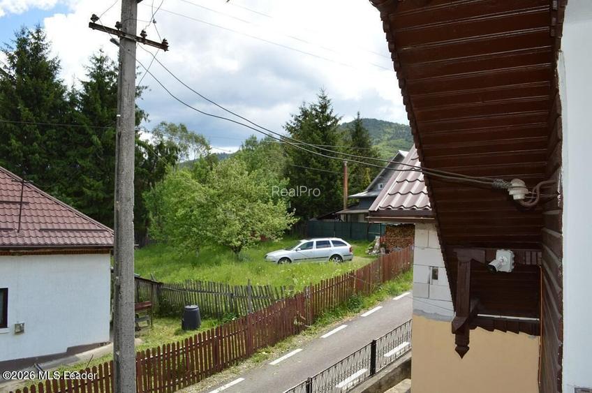 Nucsoara - Casa cu teren 600 mp - 27
