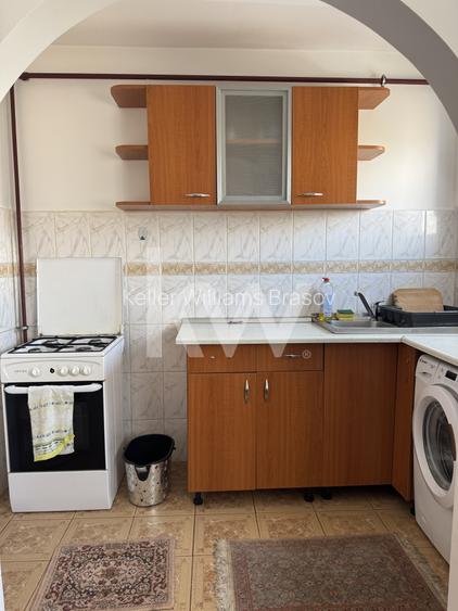 Convenibil & Accesibil ! 2 camere cart Florilor 300 euro - 6