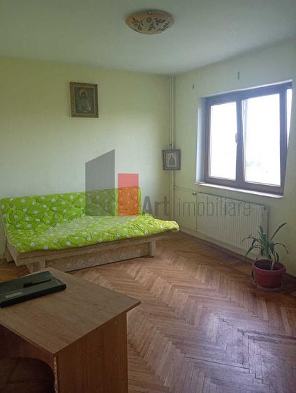 Apartament 2 camere, 2 balcoane bdul Basarabia