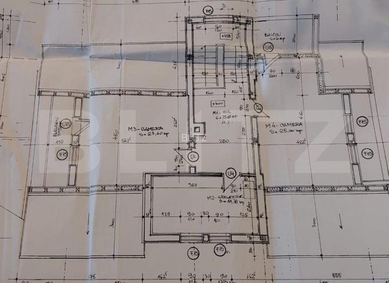 Oportunitate de investiție! Casă de vanzare, cu 8 camere, 382 mp, zona Gruia - 13