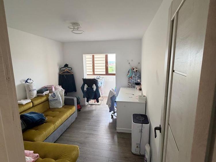 Apartament 4 camere, Filiasi - 8