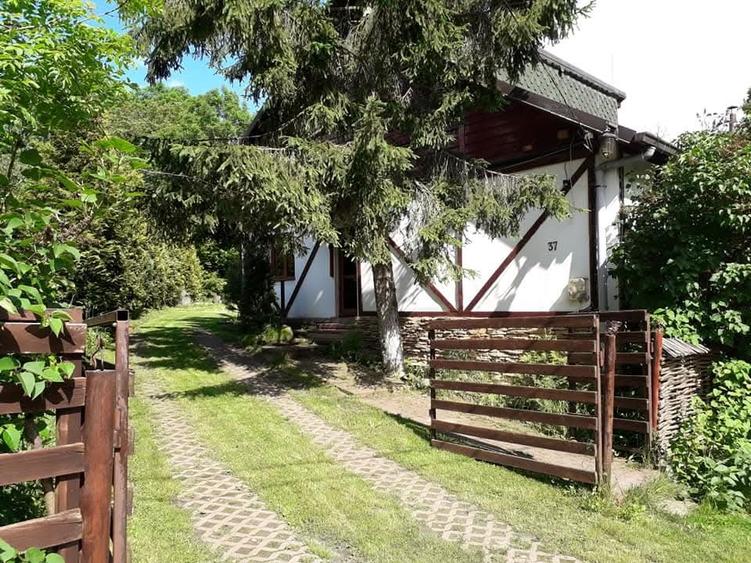 Casă 200 mp cu 3000 mp teren 14 km de Cluj-Napoca, S+P+Mansardă