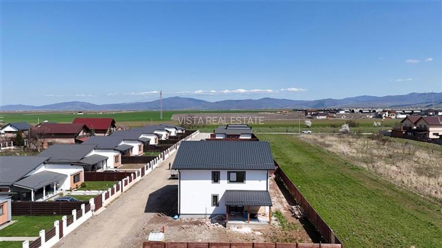Duplex de vanzare, toate utilitatile, incalzire in pardoseala, Izvor, Brasov - 3