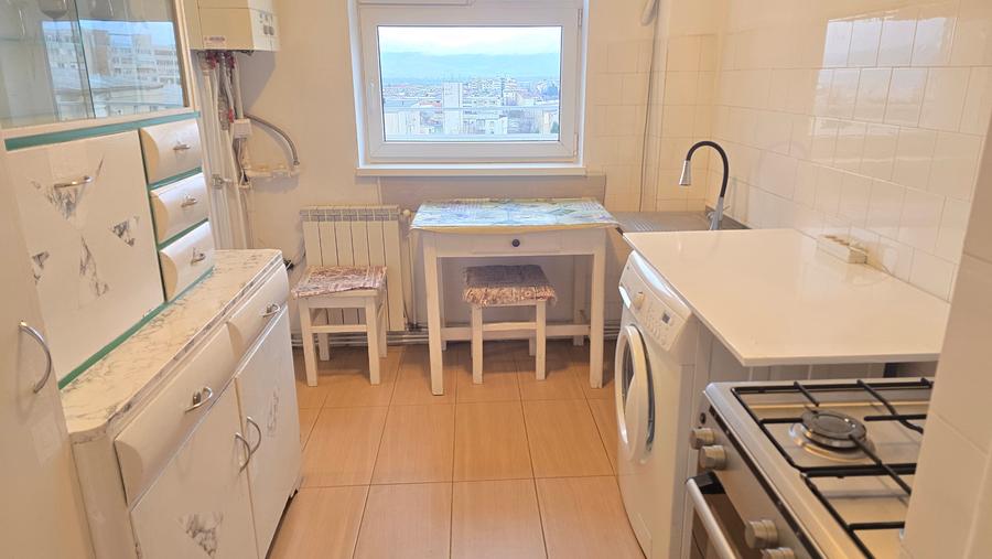 Vand apartament 3 camere cu intrari separate in Deva, zona Titu Maiorescu,