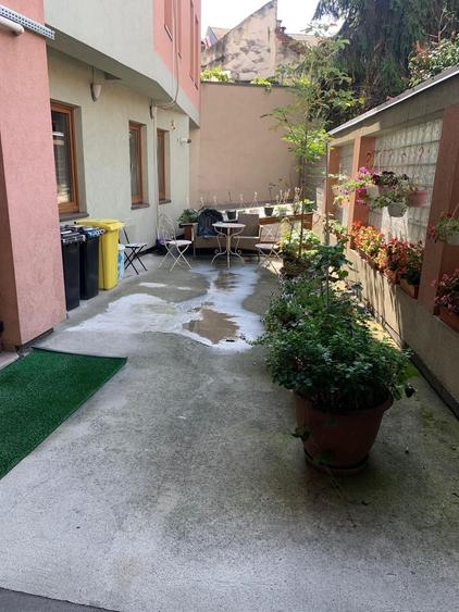 Spatiu comercial 280 mp Parter + Demisol - Str Tipografiei