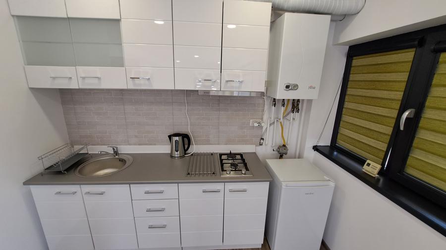 APARTAMENT 2 CAMERE - LUX - BLOC NOU- LA PRIMA INCHIRIERE- NICIODATA LOCUIT