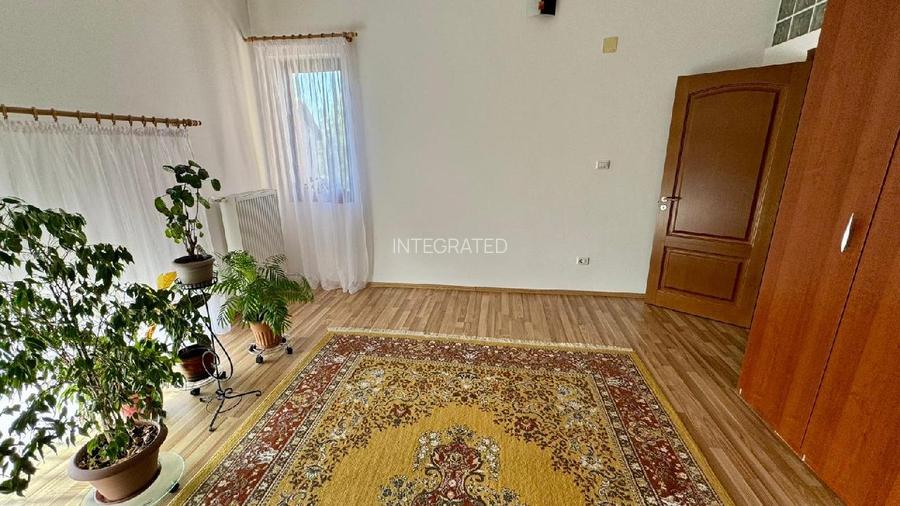 Timisoara, Calea Mosnitei, Vila Noua 450 mp, Zona Kuncz / Plopi. - 9