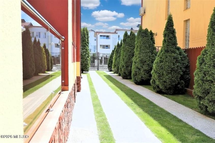 Mamaia Nord - Langa Mare, pensiune la cheie, 11 camere, 9 bai! - 27