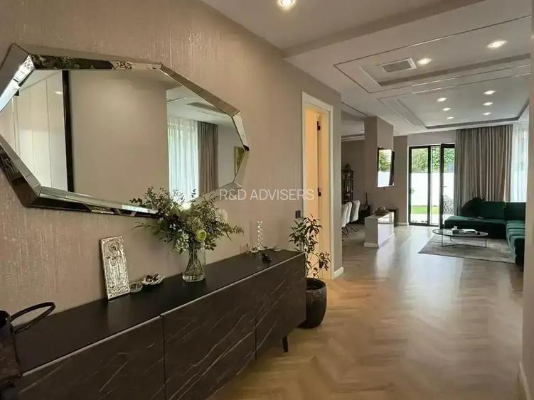 Vila 4 Camere Adiacent Erou Iancu Nicolae 2 Parcari Finisaj Lux Libera - 3