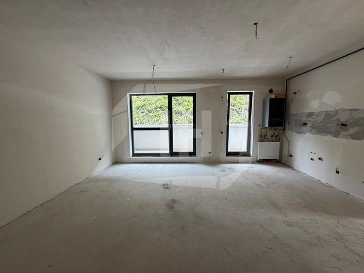 Apartament 3 camere, 2 bai, terasa, cu CF, TVA inclus, in complex premium!