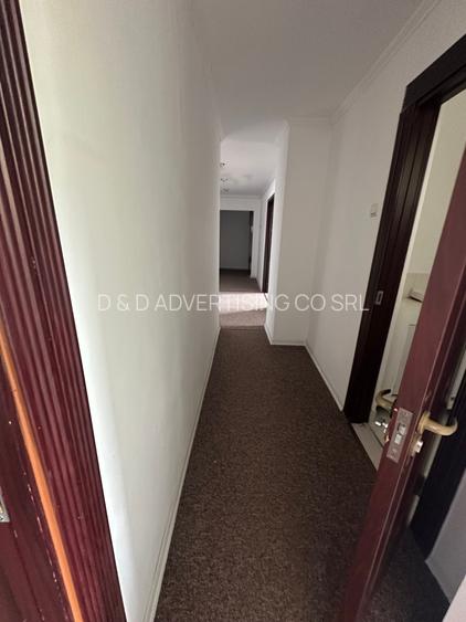 Piata Romana - Lahovari - Apartament 5 camere - 2 bai - 3 balcoane - 156 mp - 27