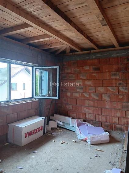 Valea Adanca str Vaii Vila duplex S=120mp teren 250mp - 9