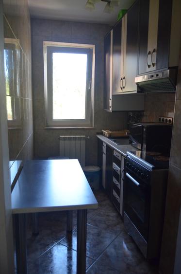 Apartament cu doua camere situat in  Predeal,renovat ,mobilat si utilat,