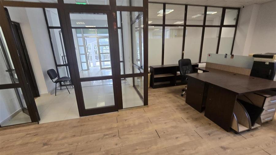 Spatiu Birouri - 180 mp! In Suceava! De Inchiriat! 0727817187